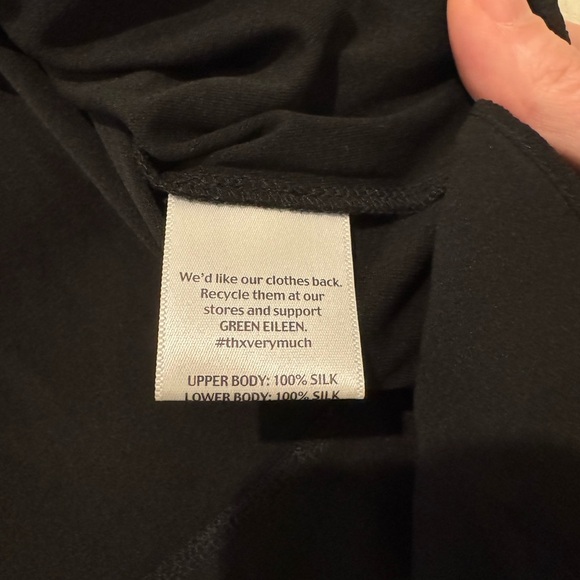 Eileen fisher 100% silk black long sleeve tunic top - Picture 7 of 8